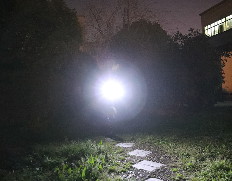 Bicycle Light Four-in-One Headlight Mountain Bike Horn Light One-Click Lock Mobile Phone Stand Lighting Cycling Fixture Cross-Border